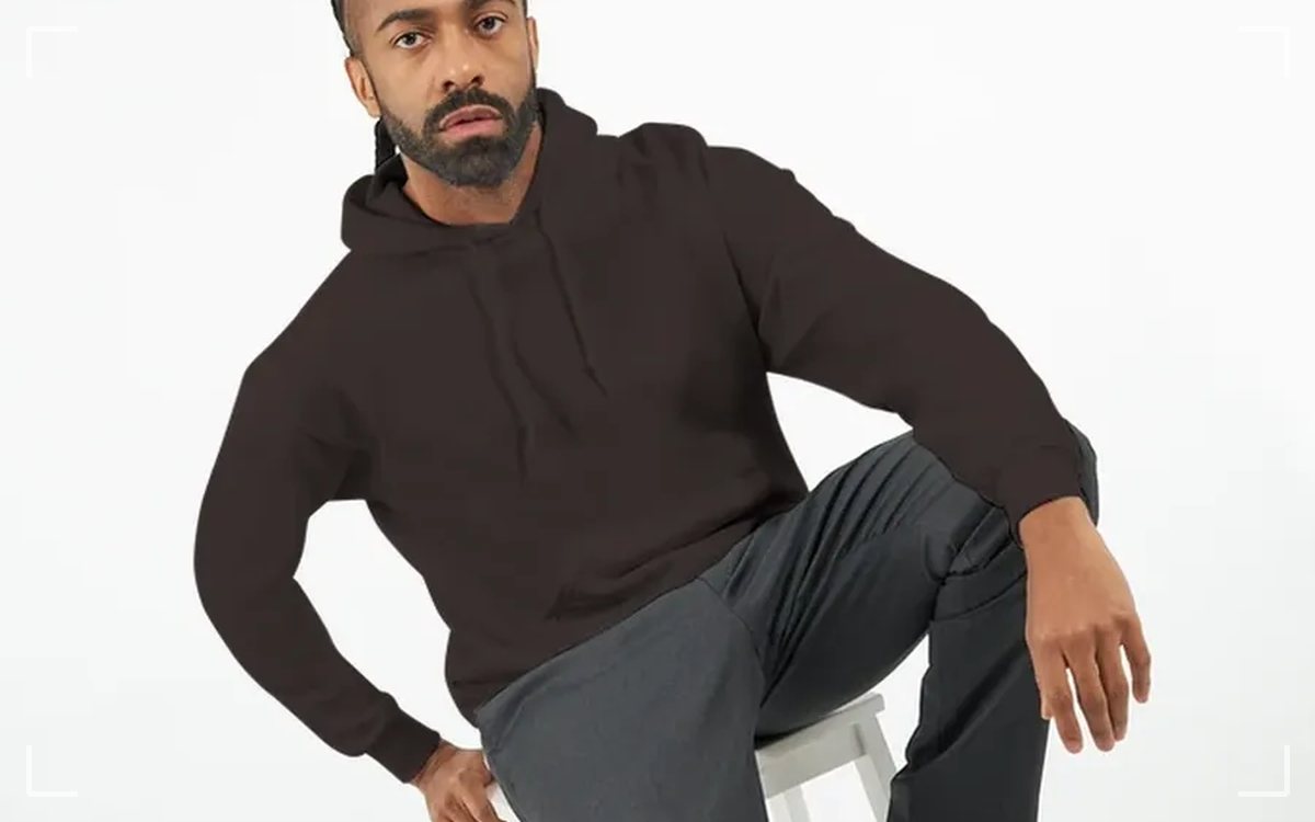 Custom sweatshirt with your photo – Personalised Christmas gifts 2026: the real order deadline, by country