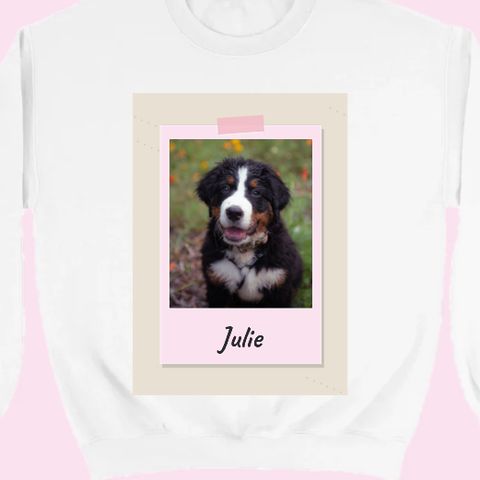 Thème Polaroid sur un sweat personnalisé avec une photo